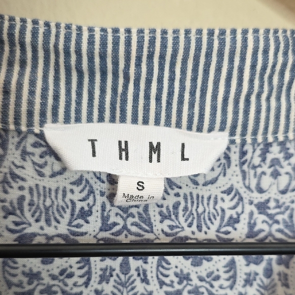 THML Top Alayah Floral Striped Ric-Rac Puff Sleeve Blue White Womens Size Small - Picture 3 of 11